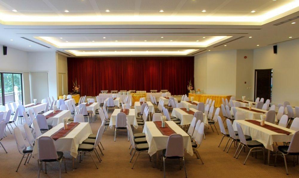 Chiangmai Highlands Golf And Spa Resort Mae On Zewnętrze zdjęcie
